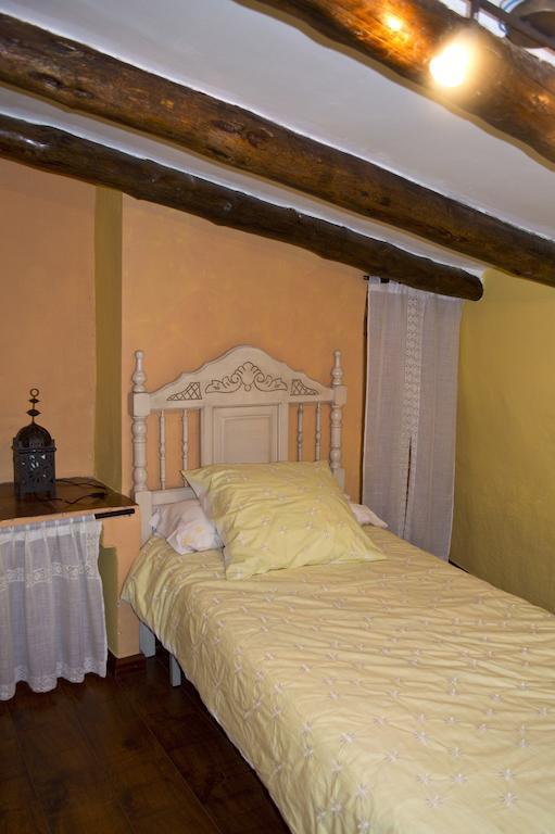 Casa Rural Los Lilos Gotor Ruang foto